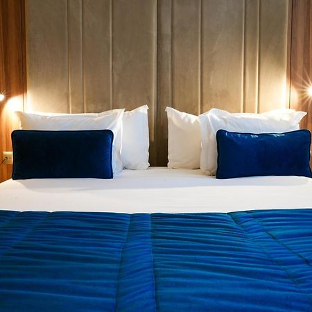 First Suites Hotel Rabat Exteriör bild
