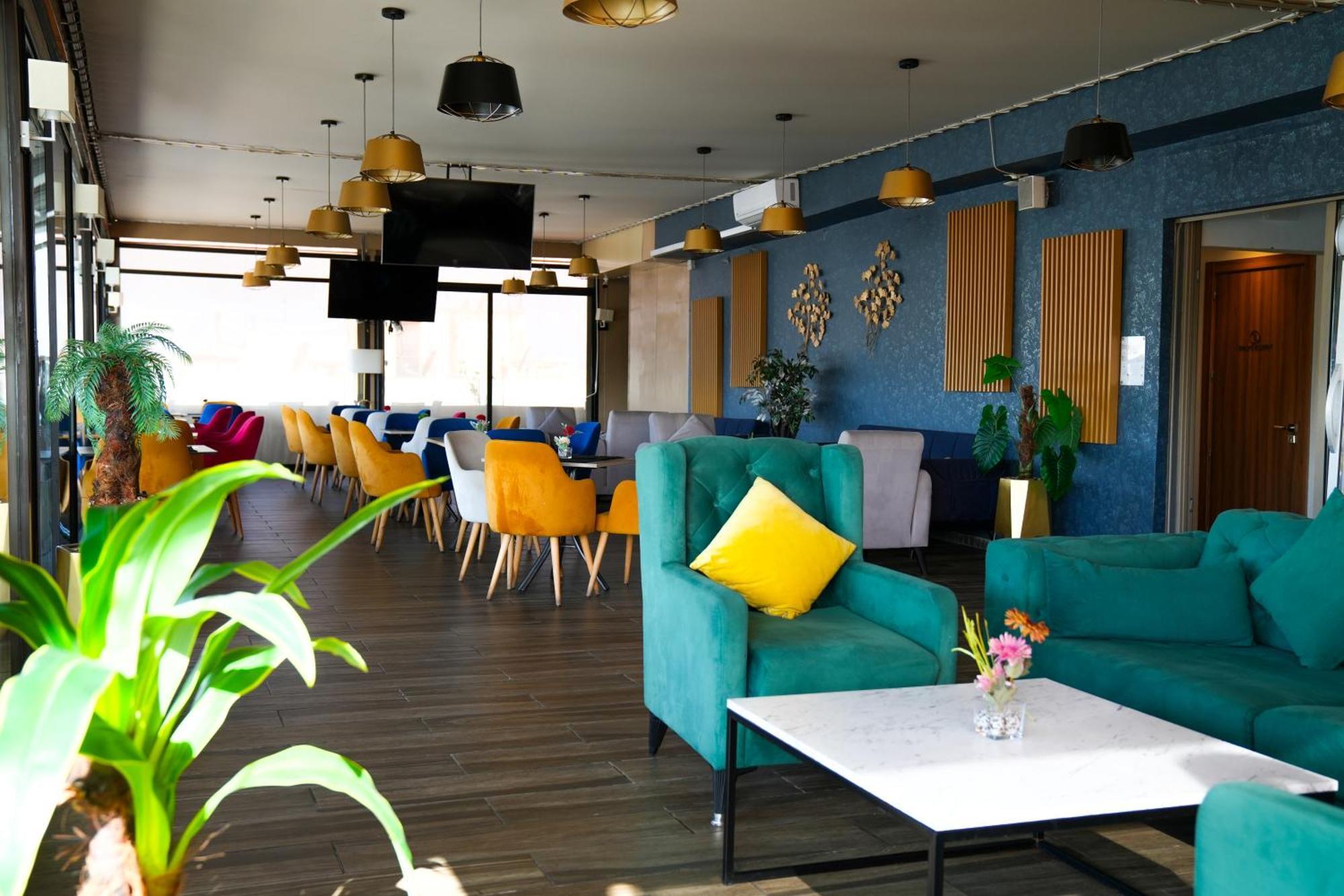 First Suites Hotel Rabat Exteriör bild
