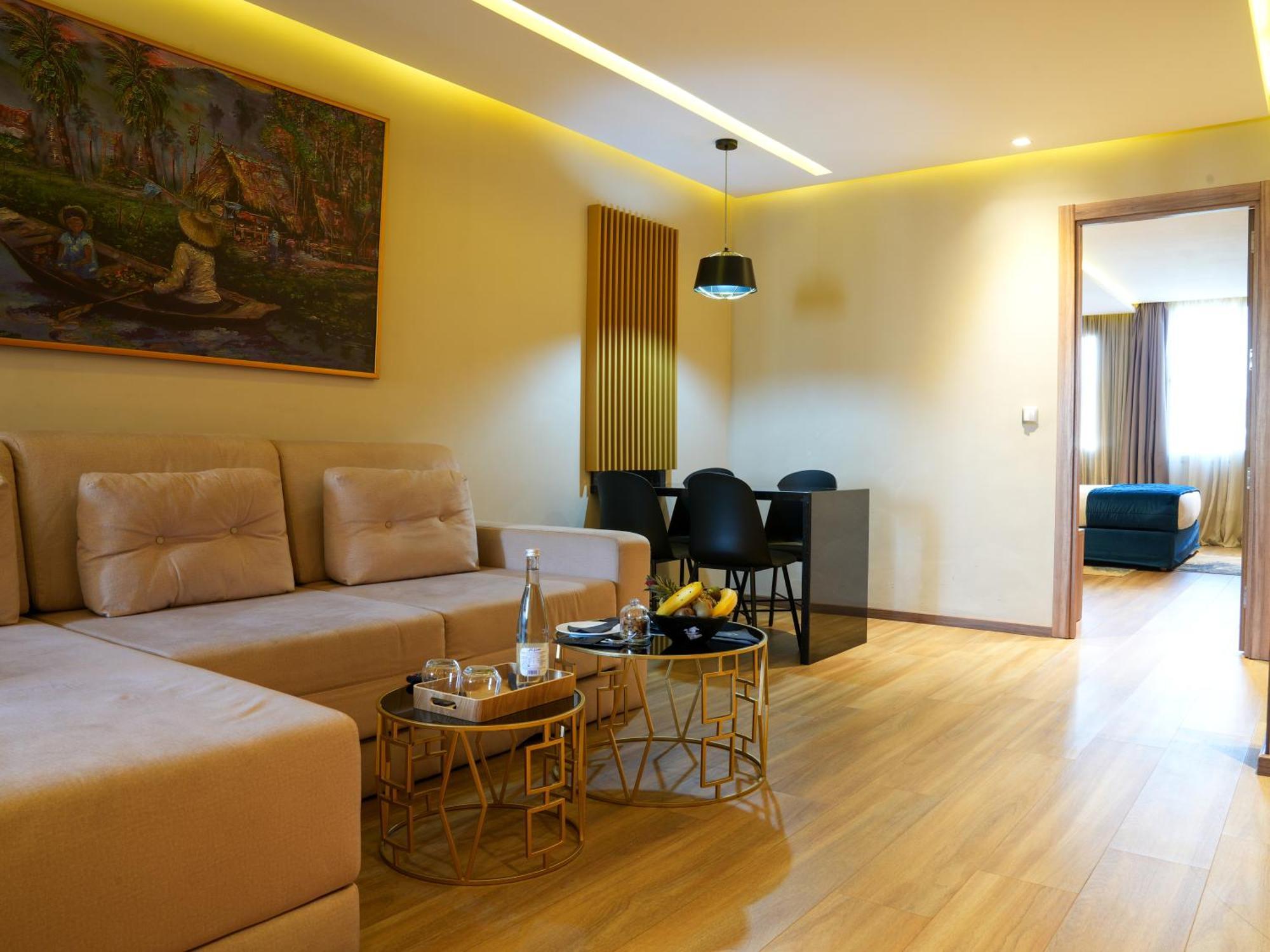 First Suites Hotel Rabat Exteriör bild