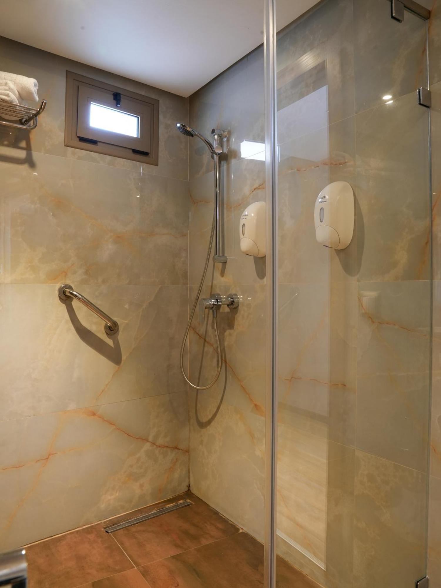 First Suites Hotel Rabat Exteriör bild