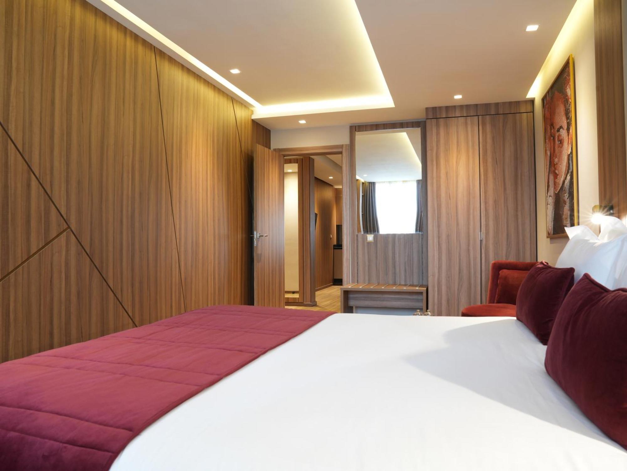First Suites Hotel Rabat Exteriör bild