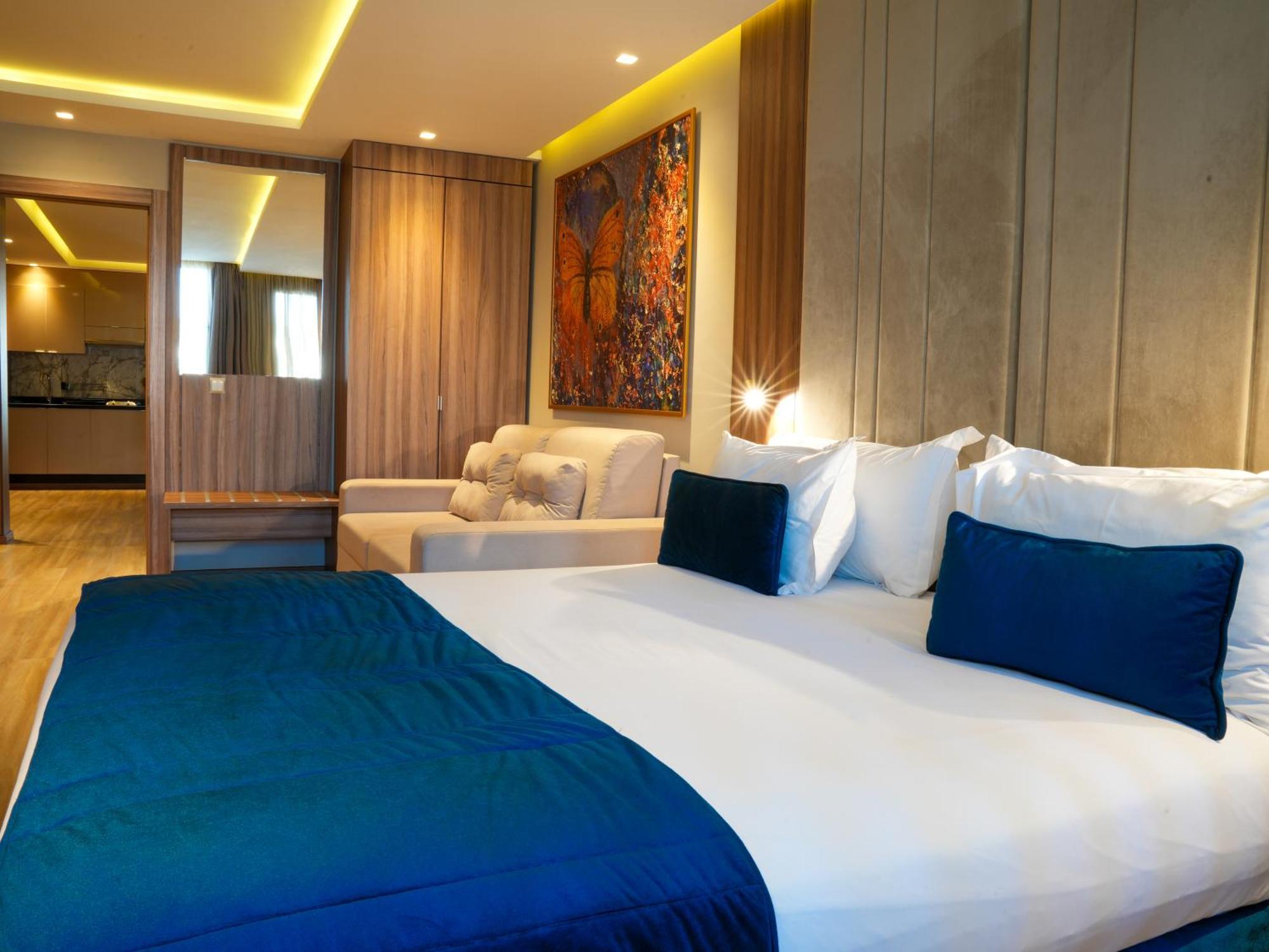 First Suites Hotel Rabat Exteriör bild