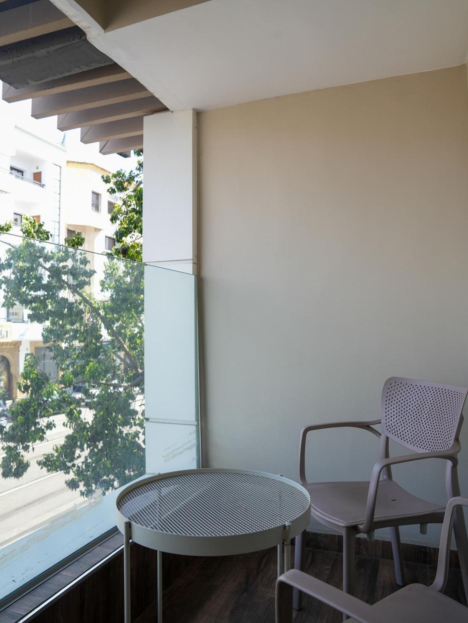 First Suites Hotel Rabat Exteriör bild