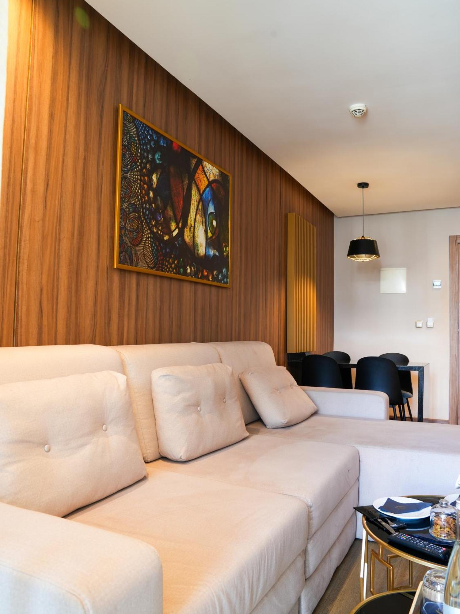 First Suites Hotel Rabat Exteriör bild