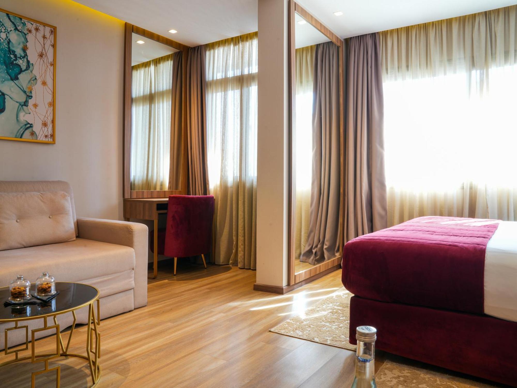 First Suites Hotel Rabat Exteriör bild